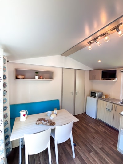 Mobil-Home Standard 25m² 2 chambres + terrasse semi-couverte