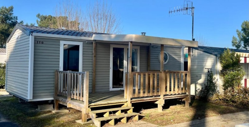 Casa Mobile Premium  32m² 3 camere + terrazza semi -coperta + aria condizionata + LV (lato spiaggia)