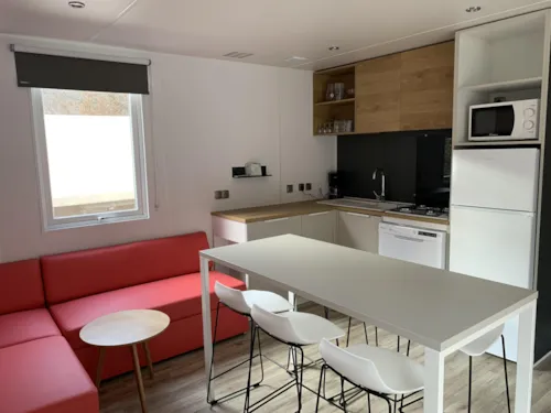 Mietunterkunft - Bungalow Premium Bio-Habitat 35M² (3 Schlafzimmer) - image n°4 - Camping Qualité l'Eden de la Vanoise