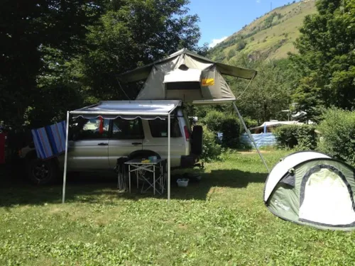 Emplacement - Grand Emplacement 100-120M², Sans Électricité (1 Installation/1 Voiture/Pas D'électricité) - image n°2 - Camping Qualité l'Eden de la Vanoise