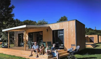 Accommodation - Lodge Serenity 33.9 M² - 2 Bedrooms + 2 Bathrooms + Terrace + Tv - Le Florenville – Camping