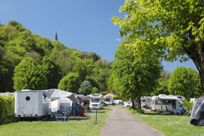 Motor home pitch + Electricity (16A) - camping-car only — 3