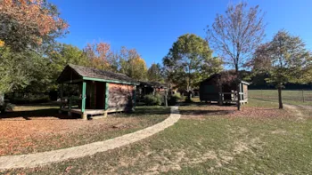 Mietunterkunft - Bungalow Isabelle (Ohne Sanitäranlagen) - Camping Le Plô