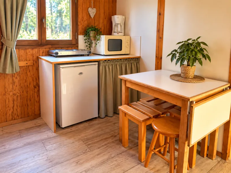 Chalet Aubrac – 4 Personnes – Sans Sanitaires 🌿