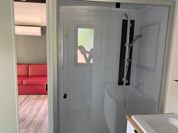 Mobil-Home Acacia 20M² - 1 Pièce Avec Climatisation Et Télévision