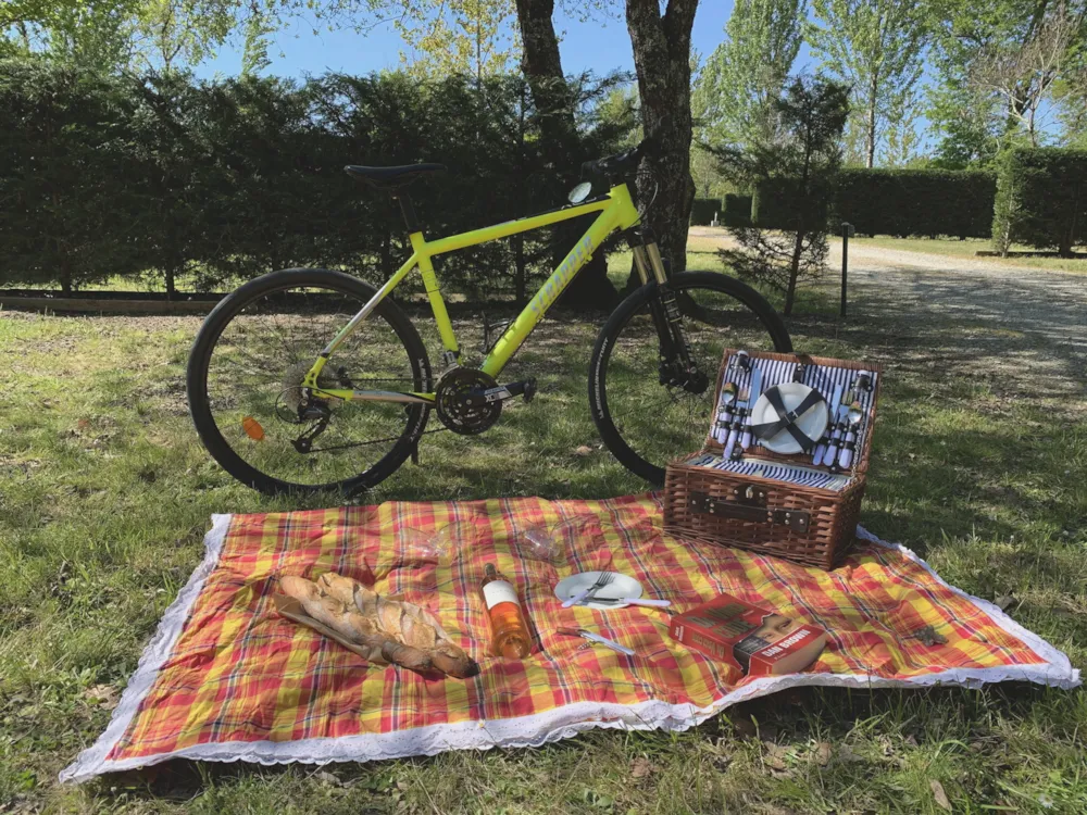 Emplacement - Le Bivouac Vélo (Emplacement Collectif) - Camping Maeva Escapades Bel Air