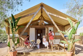 TAIGA Almeria Playa - Ucamping