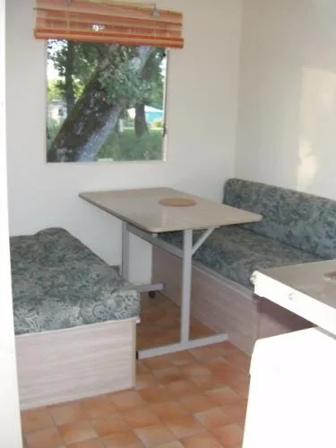 Mobilhome Abi Sans Sanitaires 2 Chambres