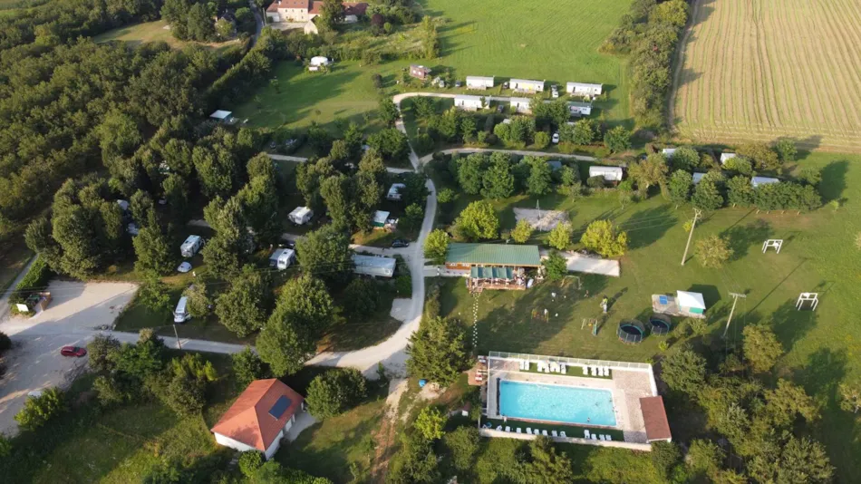 Camping LES CHENES CLAIRS