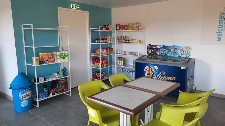 Camping LES CHENES CLAIRS