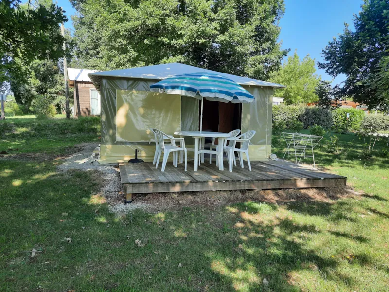 Bungalow Toilé Sans Sanitaires 2 Chambres