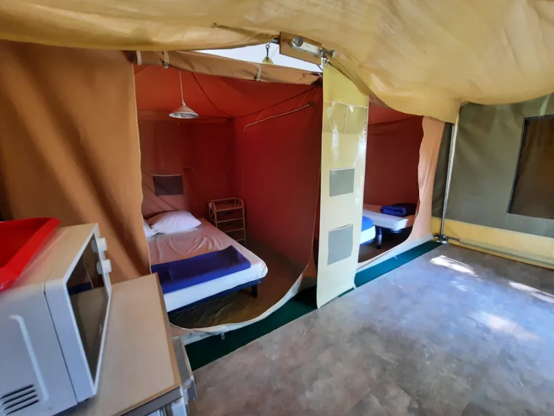 Bungalow Toilé Sans Sanitaires 2 Chambres