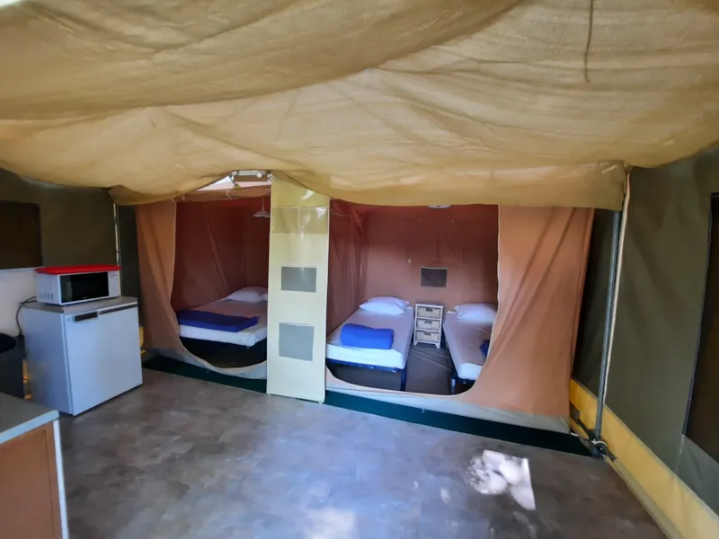 Bungalow Toilé Sans Sanitaires 2 Chambres