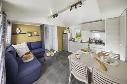 Huuraccommodatie(s) - Stacaravan 35 M² - 3 Slaapkamers - Airconditioning + Vaatwasser - - image n°2 - Camping Les Ulèzes