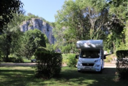 Pitch - Pitch - Camping LES FALAISES