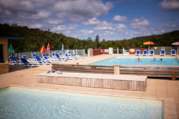 Camping Domaine Le Quercy - image n°9 - Roulottes