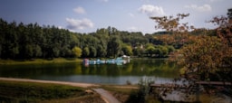 Camping Domaine Le Quercy - image n°4 - Roulottes