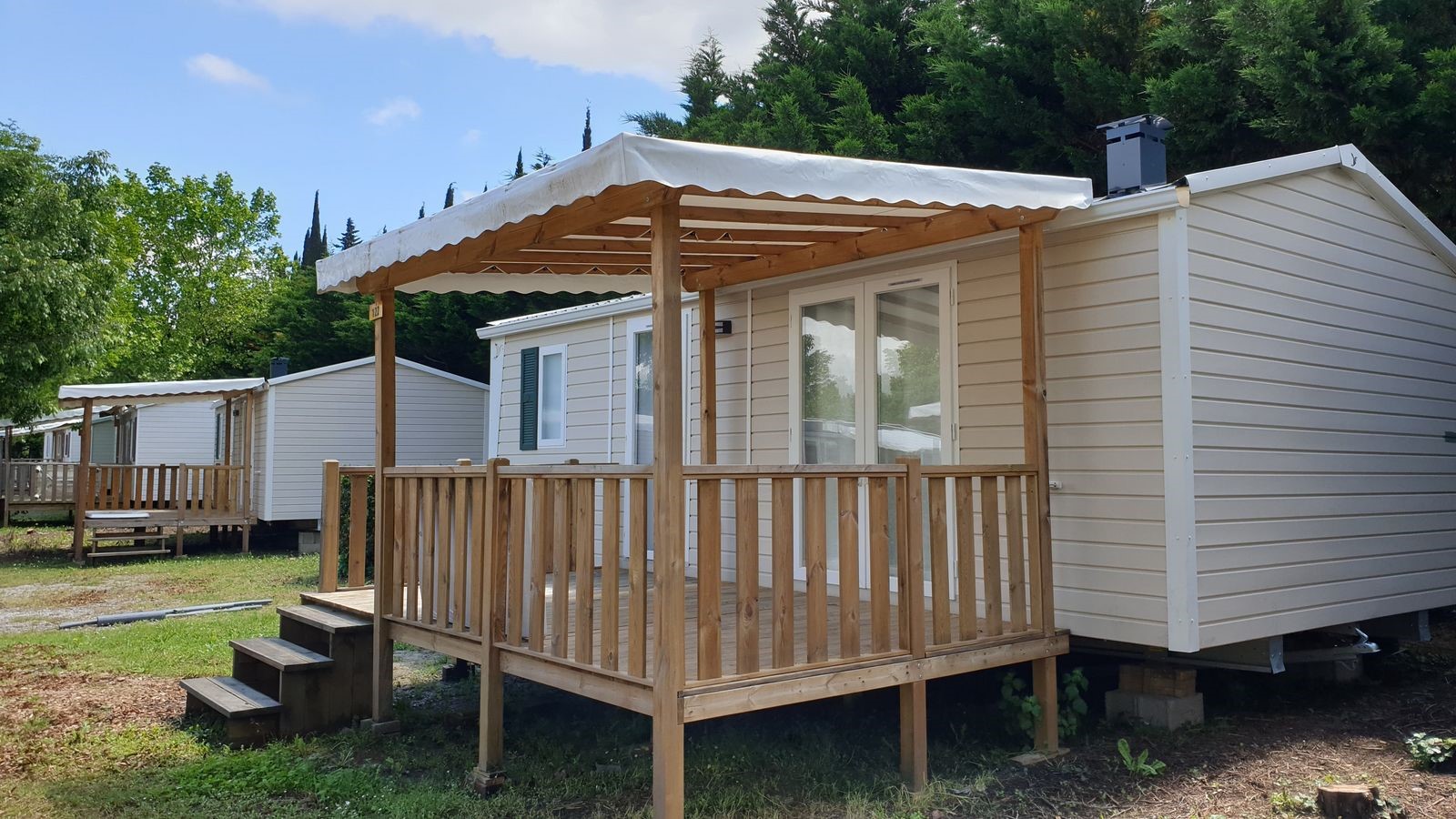 Mobil-home 28m² - 2 chambres - avec TV -