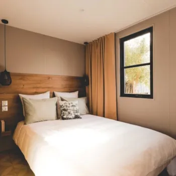 Location - Mobil-Home 28M² - 2 Chambres (Lit 160Cm) - Avec Tv - Nuitée - Camping Domaine Le Quercy