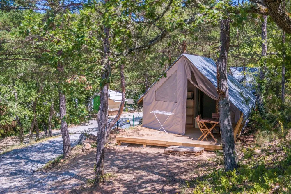 Lodge - Tente Sahari 25m² - 2 chambres avec sanitaires