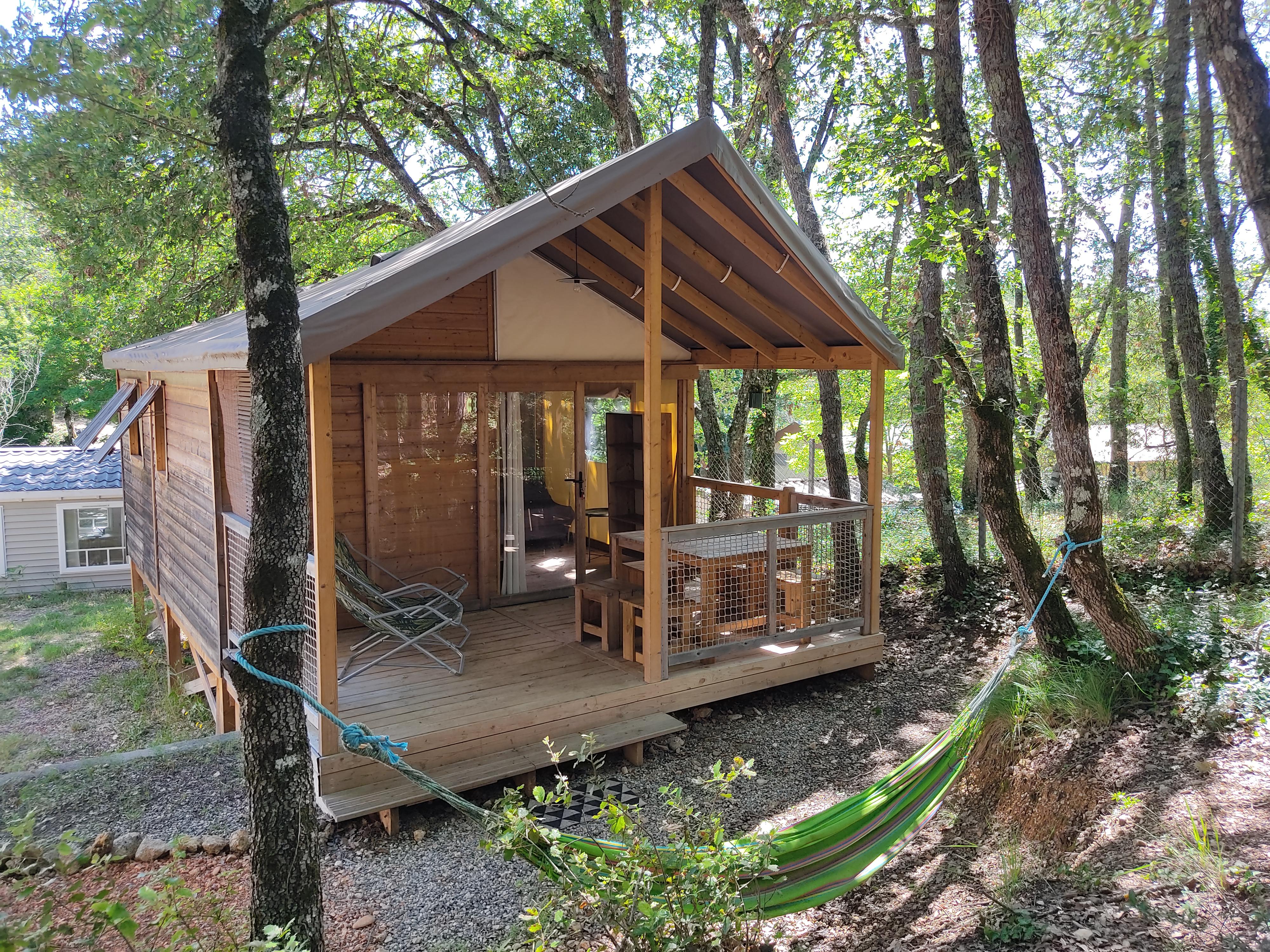 Lodge - Wood & Canvas Chalet 28 m² -  2  zimmer mit sanitaranlagen