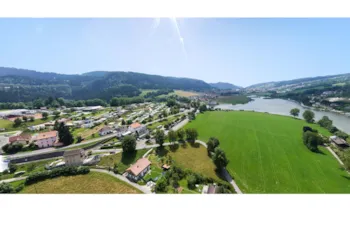 Camping Lac des Brenets - MyCamping