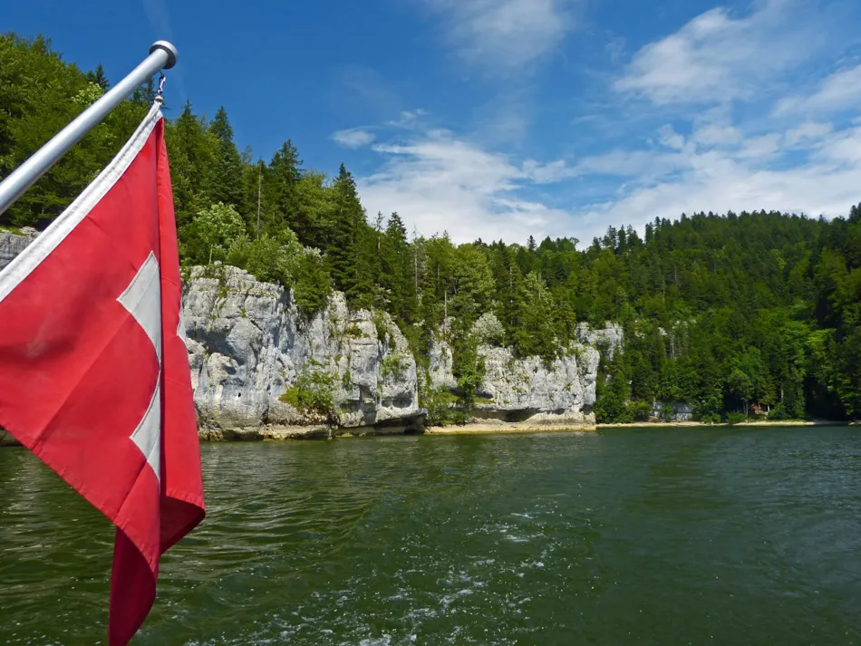 Camping Lac des Brenets