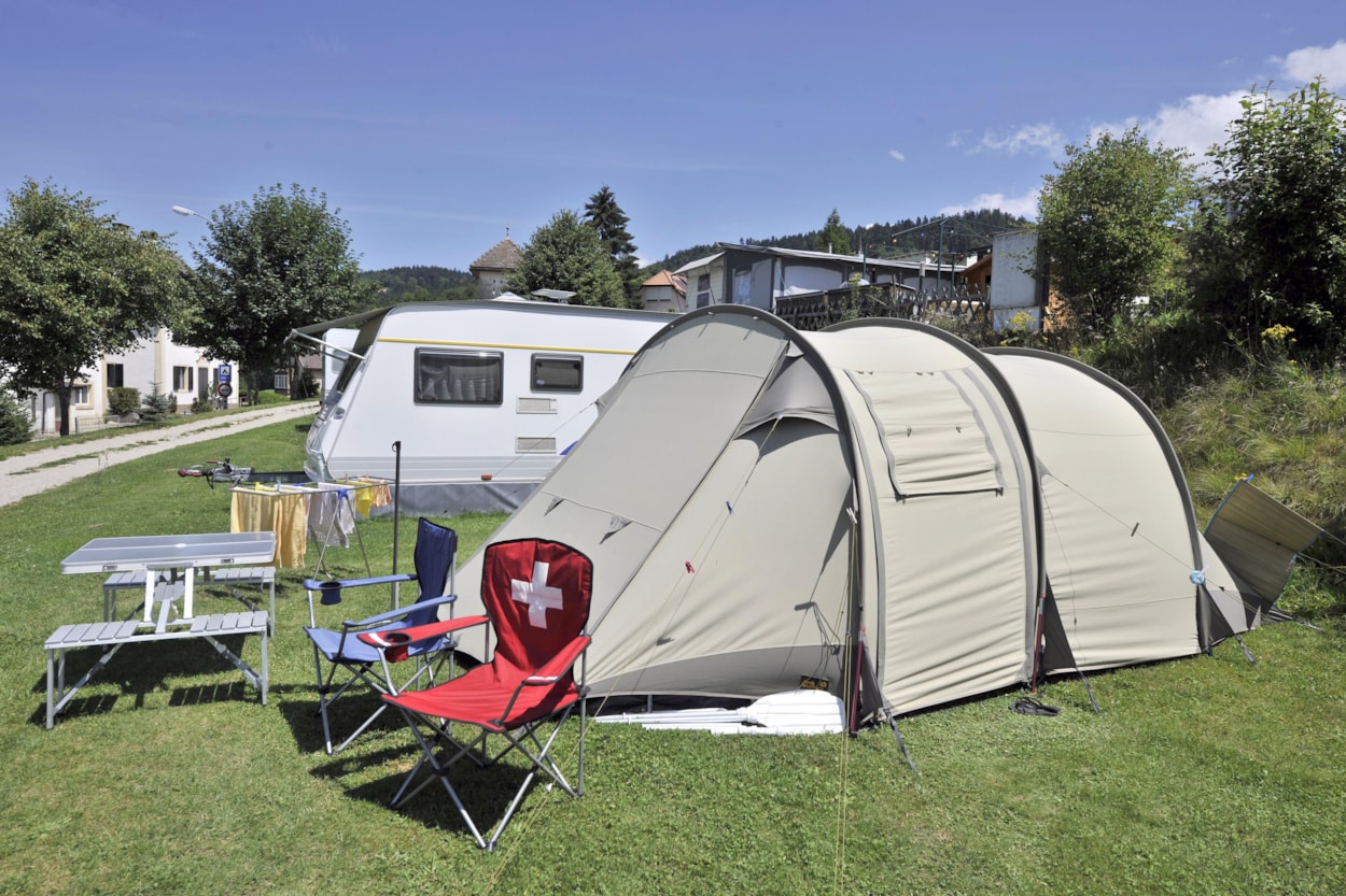 Camping Lac des Brenets