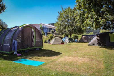 Pitch Small Tent