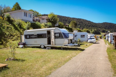 Pitch Campervan or Caravan/Car or Tent/Car