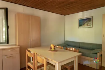 Mietunterkunft - Haus Zwei Räume - Camping Punta Lunga