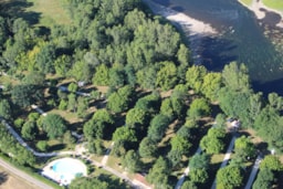 Camping LA RIVIERE - image n°57 - Roulottes