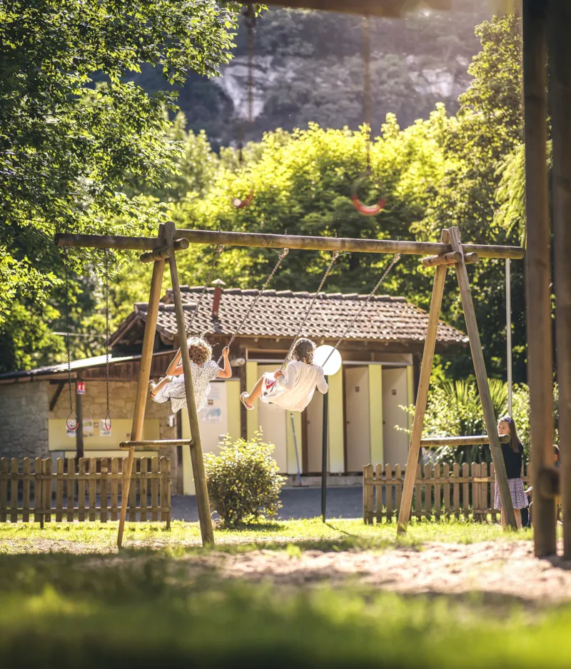 Emplacement  Côté Campagne  + Véhicule