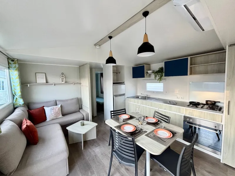 Mobile Home Horizon Climatisé, Au Coeur Du Camping À L'ombre De Nos Majestueux Noyers.