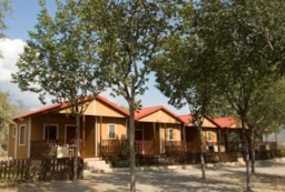 Mietunterkunft - Hölzerner Bungalow - Camping Órgiva