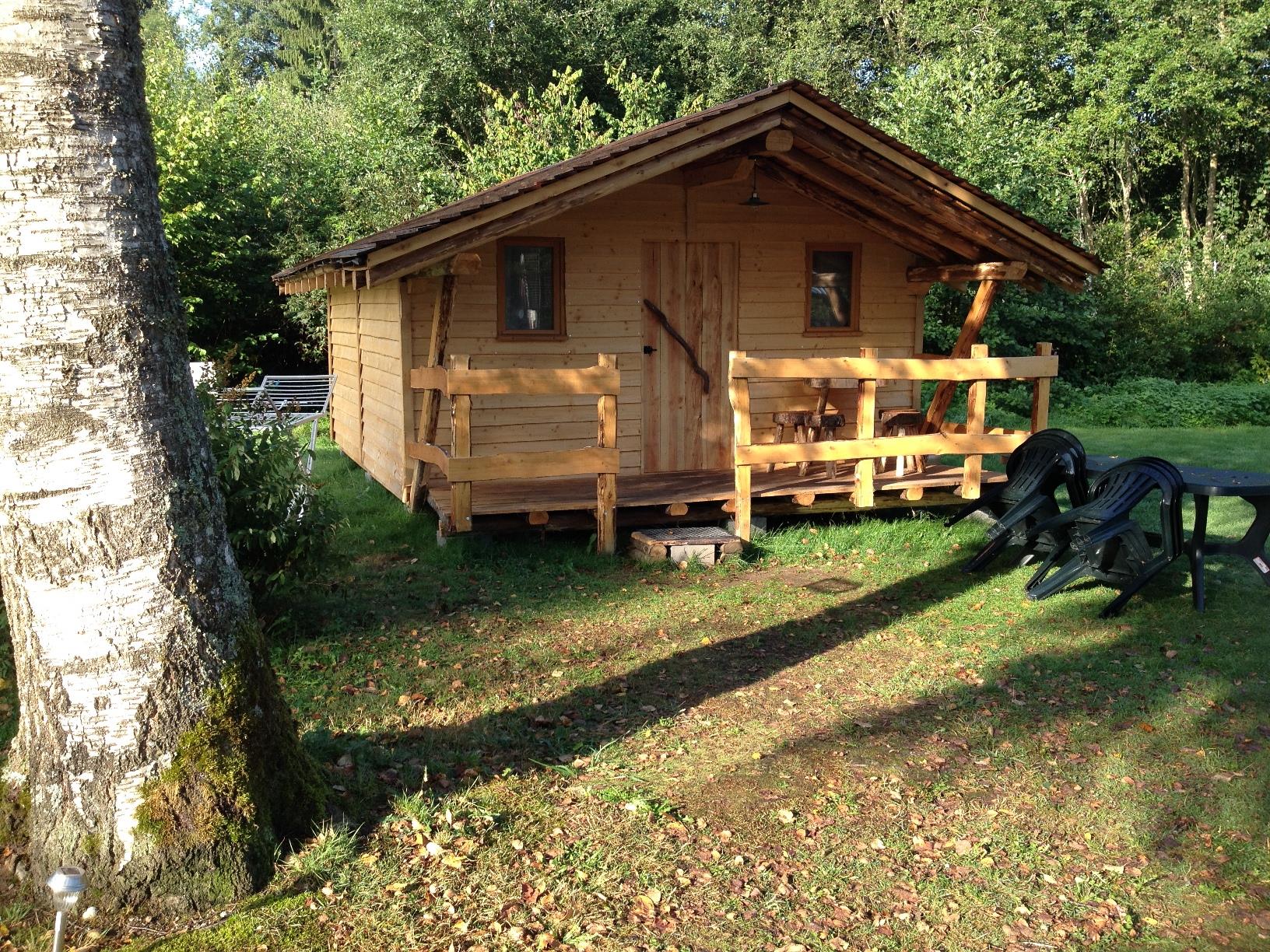 Location - Cabane Vosgienne 18M² 4P Avec Sanitaire Et Terrasse 2017 - Camping Au Mica