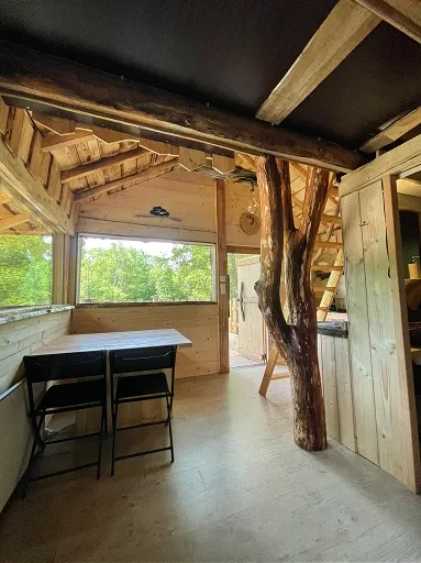 Cabane Du Héron (Dans Les Arbres) Avec Vue Sur L'étang - 2021