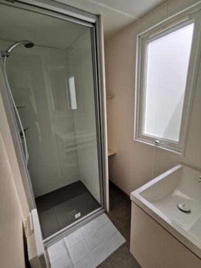 Mobilhome Titania - de 2019 with covered terrace (21,8m²) — 4