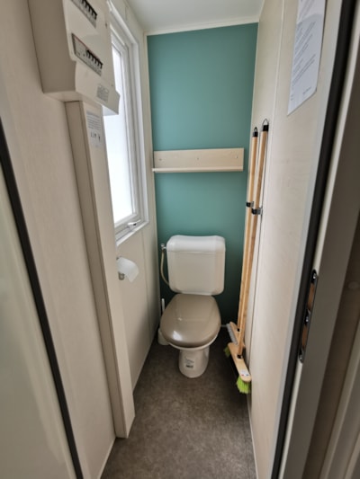 Mobilhome Titania - de 2019 with covered terrace (21,8m²) — 9