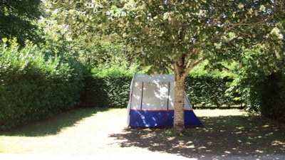 Package Pitch, car, 1 adult, without electricity