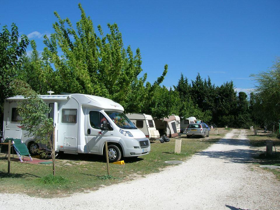 Kampeerplaats - Standplaats - Camping Les Micocouliers