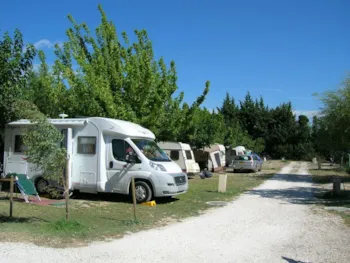 Stellplatz - Stellplatz - Camping Les Micocouliers