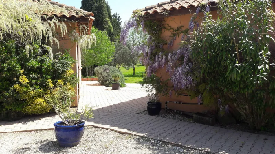 Camping Les Micocouliers