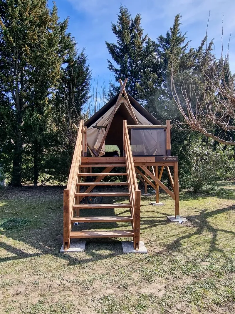 Location - Tente Moorea 5,5M² - 1 Chambre - Sans Sanitaires - Flower Camping Les Micocouliers