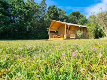 Mietunterkunft - Lodge Yala - Camping Les Micocouliers