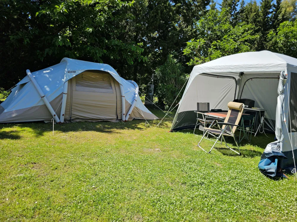 Emplacement - Prêt À Camper - Camping Les Micocouliers