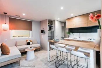 Mietunterkunft - Mobilheim Confort Plus 33M² - 3 Schlafzimmer + Terrasse 15M² + Tv + Klimaanlage - Flower Camping Les Micocouliers