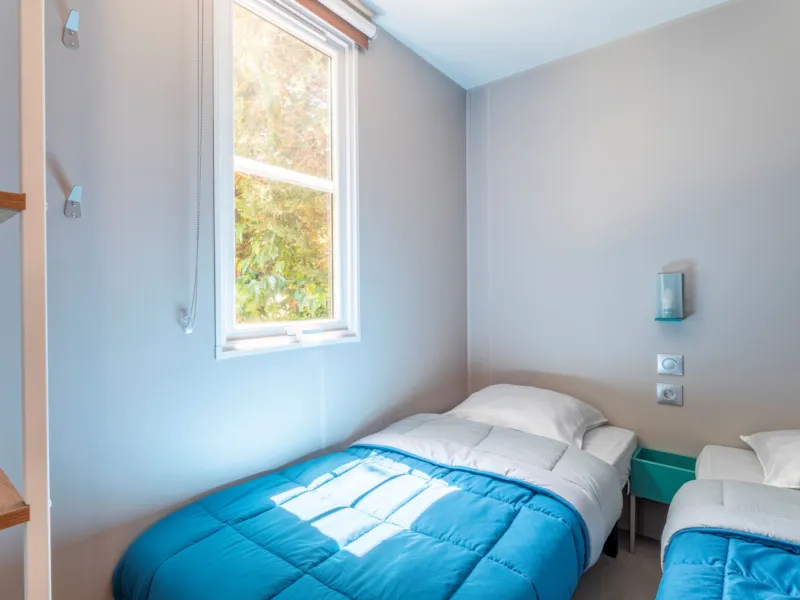 Mobil-Home Premium 33M² - 3 Chambres + Terrasse 15M² + Tv + Clim + Lv
