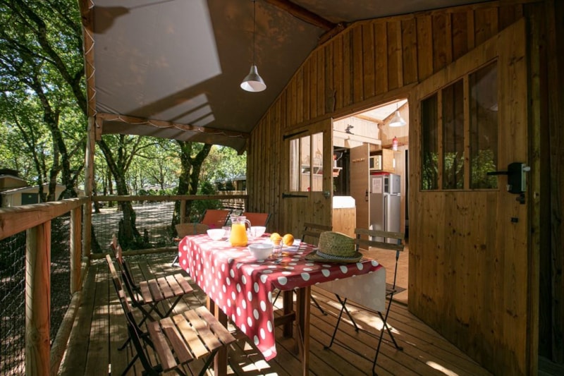 Hütte auf Pfählen 35m²