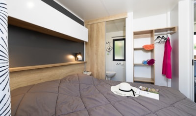Premium Mobil-home Lacave - (3 bedrooms) - TV - 2 bathrooms